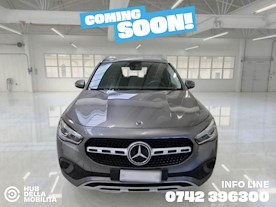 MERCEDES-BENZ GLA 200 d Automatic Business Extra
